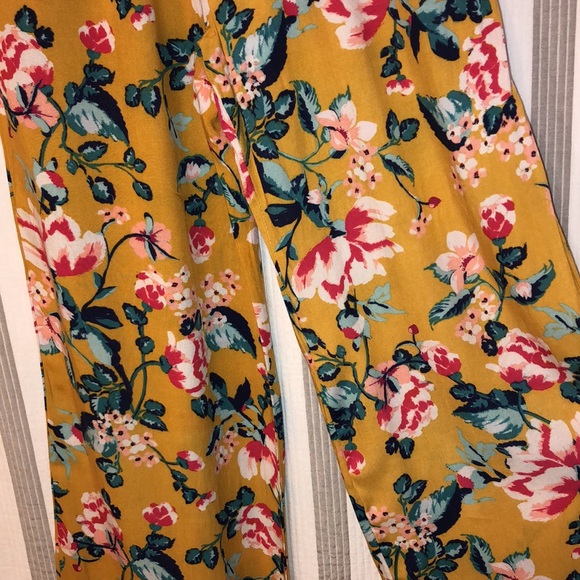 Floral Pants - Picture 4 of 10